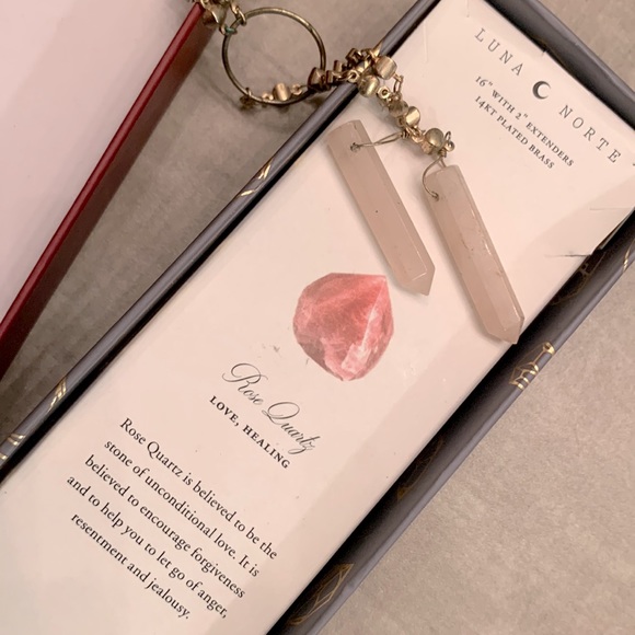 LUNA NORTE 🌙 Rose Quartz Adjustable Love Healing Necklace - Picture 8 of 10